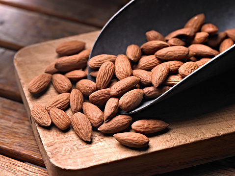 Almonds Kernels